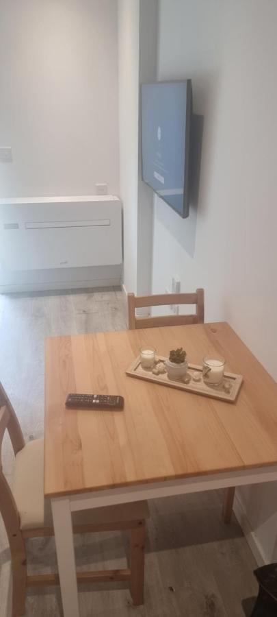 The Hub Gibraltar Apartment Ngoại thất bức ảnh